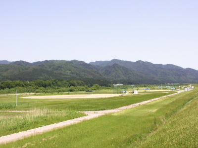 関川村スポーツ公園全景